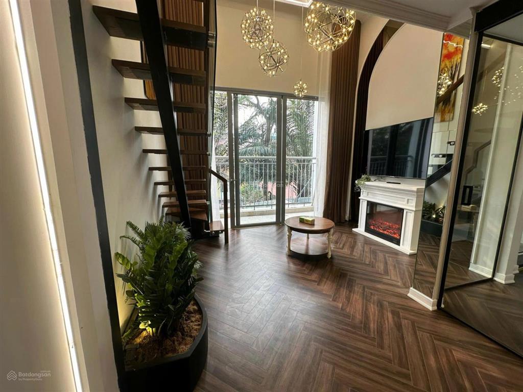 Bán căn dịch vụ và thương mại, toà phương đông green park trần thủ độ. dt 68 m2, uy tín hot!