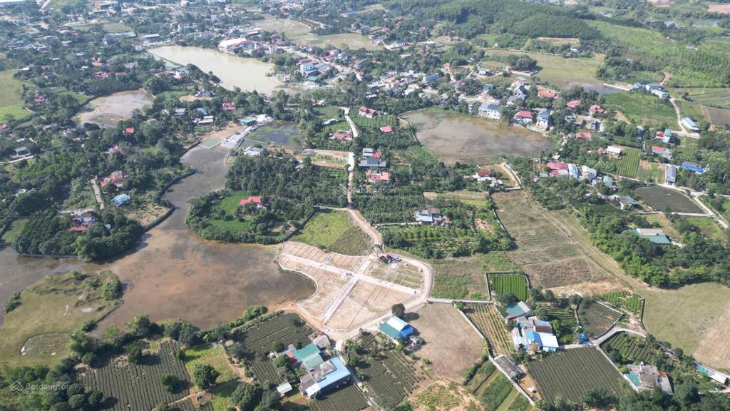 Đất nền s= 64,4 m2 tại phú thành, lạc thủy. vị trí đẹp tiếp giáp với sỏi resort, utopia resort