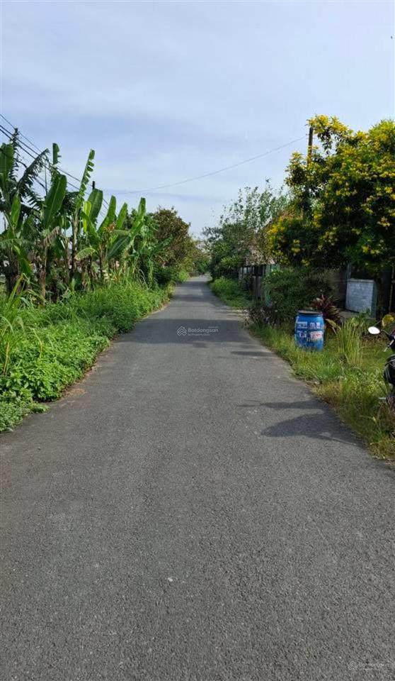 Chính chủ gửi bán  lô đất đẹp full thổ cư  xây nhà ngay