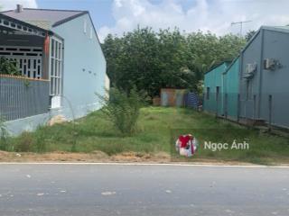 Bán lô đất 500m2 mặt tiền đường nhựa lê trọng tấn, sổ riêng, dân cư đông, giá 1,6 tỷ