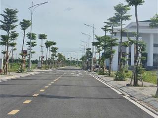 Chính chủ bán đất đấu giá phùng hưng cạnh phố hiến city 90m2 giá 55 triệu/m2 có sổ đỏ 0825 475 ***