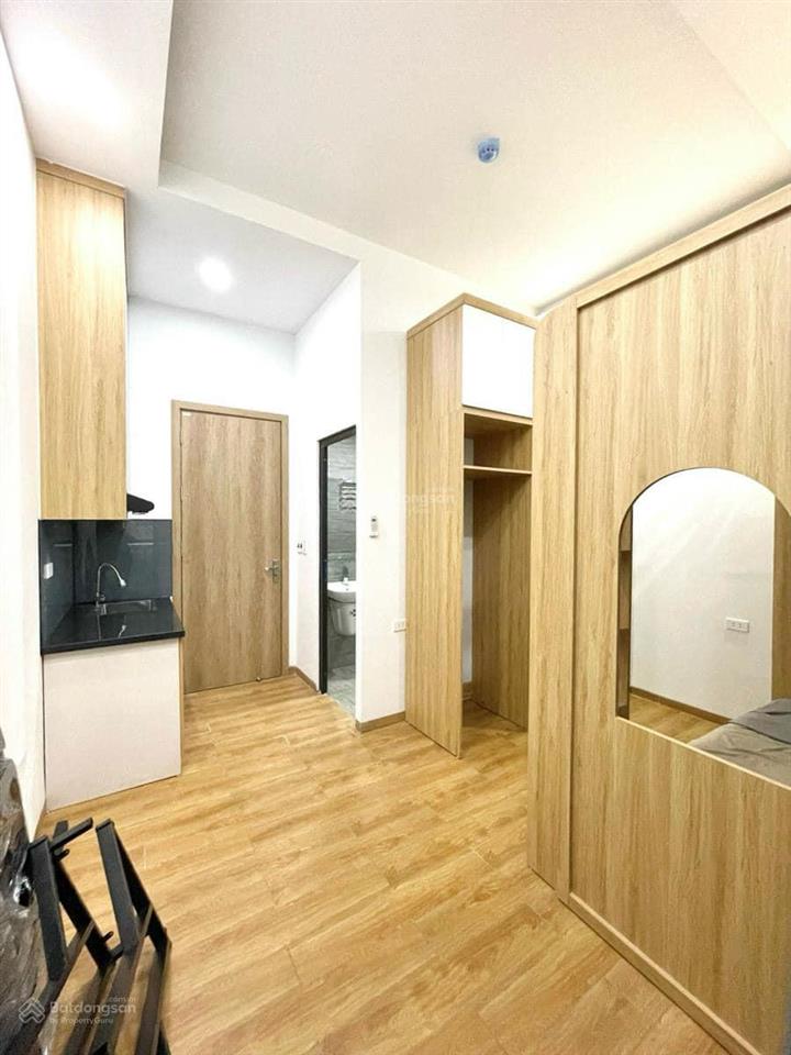 Chdv đh ngoại thương  đh luật! 21pkk, dt 1,3 tỷ/năm, 6t thang máy, 2 thoáng, ô tô gần, pccc + gpxd