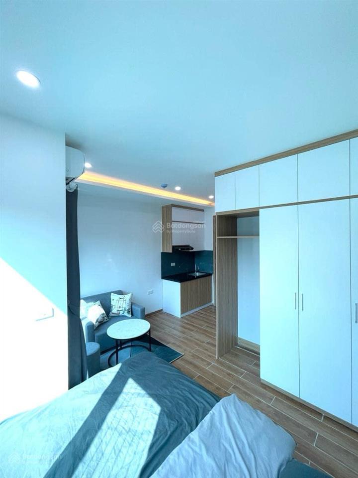 Chdv đh ngoại thương  đh luật! 21pkk, dt 1,3 tỷ/năm, 6t thang máy, 2 thoáng, ô tô gần, pccc + gpxd