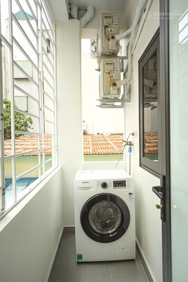 Tòa ccmn pháo đài láng! 20pkk, 7t thang máy, 2 thoáng, dt 110tr/th full phòng, pccc tiêu chuẩn