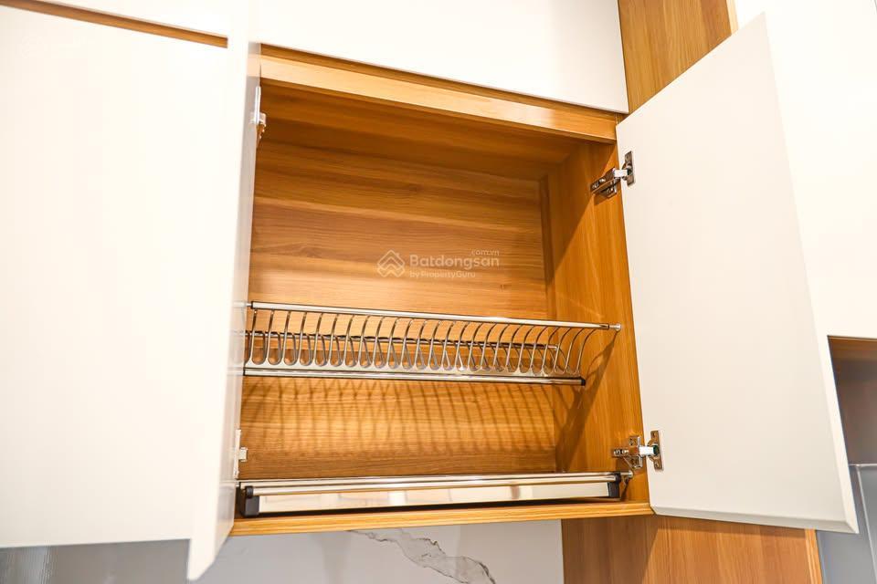 Tòa ccmn pháo đài láng! 20pkk, 7t thang máy, 2 thoáng, dt 110tr/th full phòng, pccc tiêu chuẩn