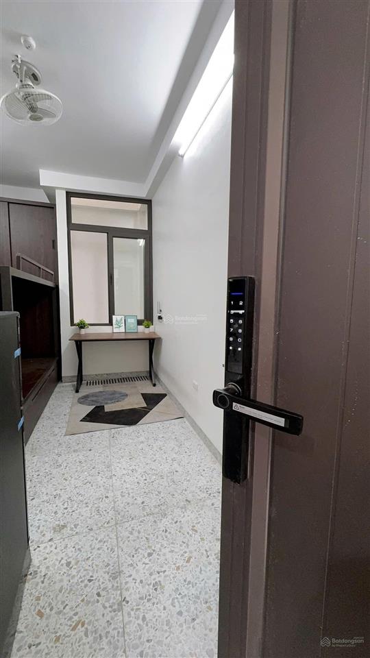 Tòa ccmn tam khương, 18pkk, dt đều đặn 1 tỷ/năm, sát đh y, 7t thang máy, pccc tiêu chuẩn, gpxd