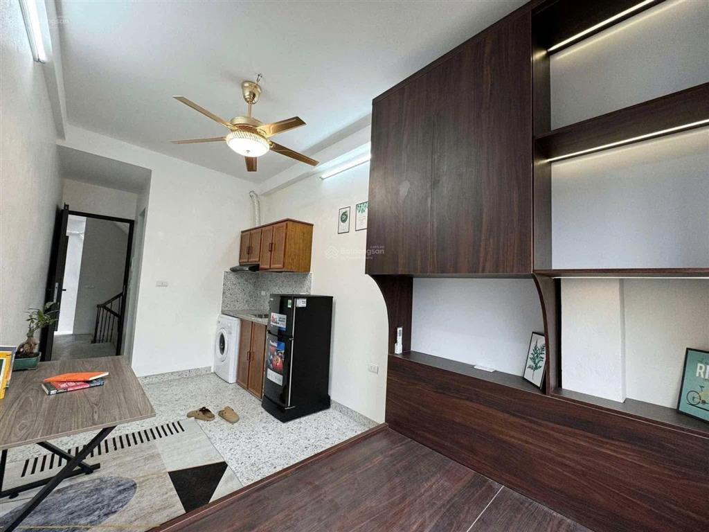 Tòa ccmn tam khương, 18pkk, dt đều đặn 1 tỷ/năm, sát đh y, 7t thang máy, pccc tiêu chuẩn, gpxd