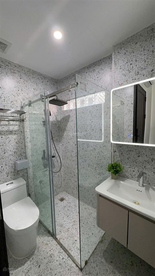 Tòa ccmn tam khương, 18pkk, dt đều đặn 1 tỷ/năm, sát đh y, 7t thang máy, pccc tiêu chuẩn, gpxd