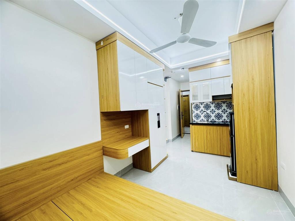 Tòa ccmn thành công! 18pkk, dt 1 tỷ/năm, xây mới toanh, 30m ôtô, 2 thoáng, thuê full, pccc chuẩn