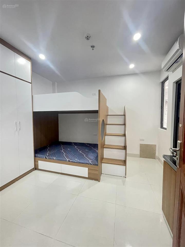 Lãi to! ccmn trung liệt, 15pkk, dt 1 tỷ/năm, 20m ra ô tô, 2 thoáng, thuê full phòng, pccc chuẩn