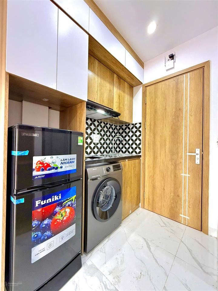 Ccmn đh thủy lợi  công đoàn! 18pkk, dt 100tr sẵn vận hành, 75m*7t thang máy, full pccc, 2 thoáng