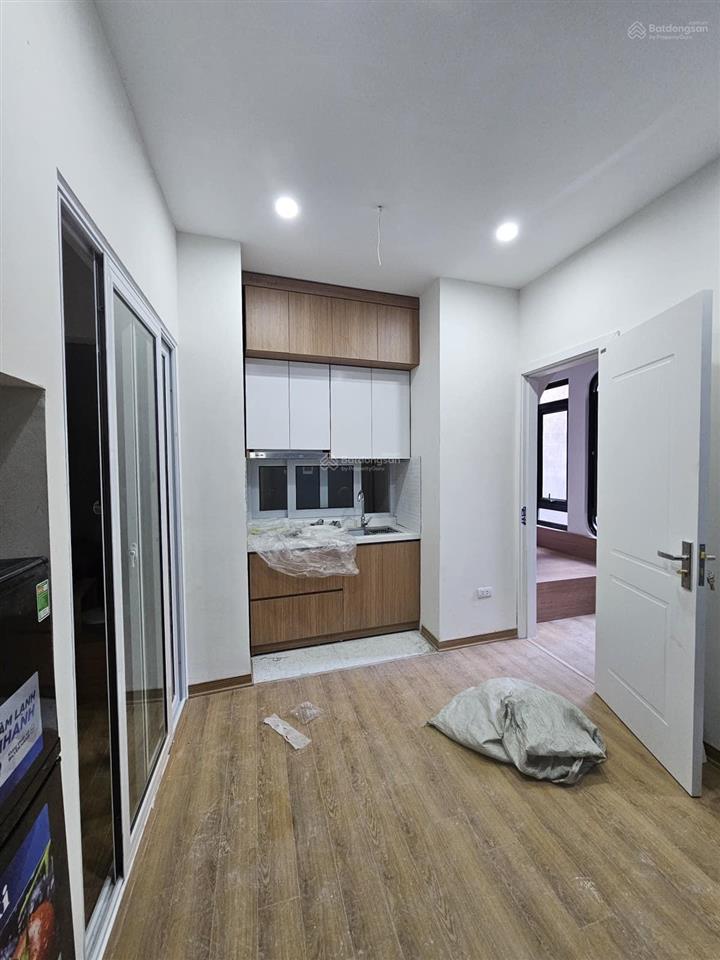 Si mê! chung cư mini pháo đài láng, 24pkk, 20m ra ô tô, dt 135tr/th, 2 thoáng, ban công cửa sổ full