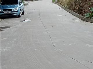 Sổ đỏ chính chủ,diện tích đất thực tế 49,76m2, có nhà kiên cố 2 tầng,1 tum,mái tôn mới.