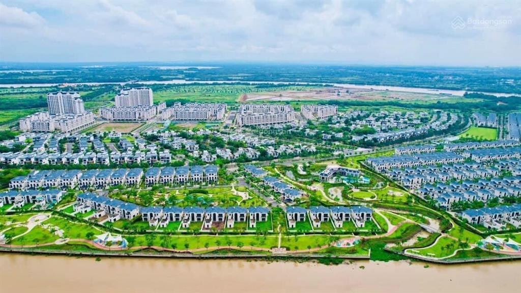 Chính chủ cần bán biệt thự song lập swanbay giá đầu tư vị trí đẹp