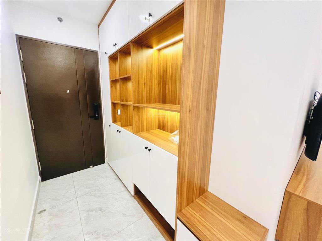 Chính chủ bán chuyển nhượng căn hộ 3 pn vị trí đẹp giá canh tranh với thị trường.