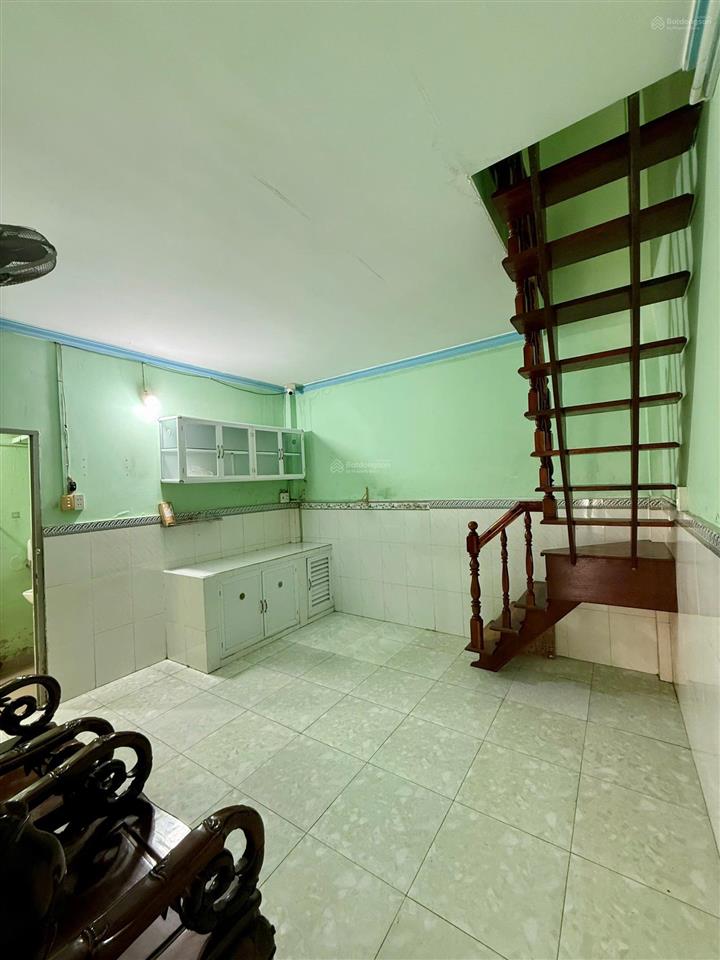 Bán nhà phố đường dương bá trạc cách quận 1 chỉ 5 phút di chuyển, phù hợp để ở hoặc đầu tư cho thuê