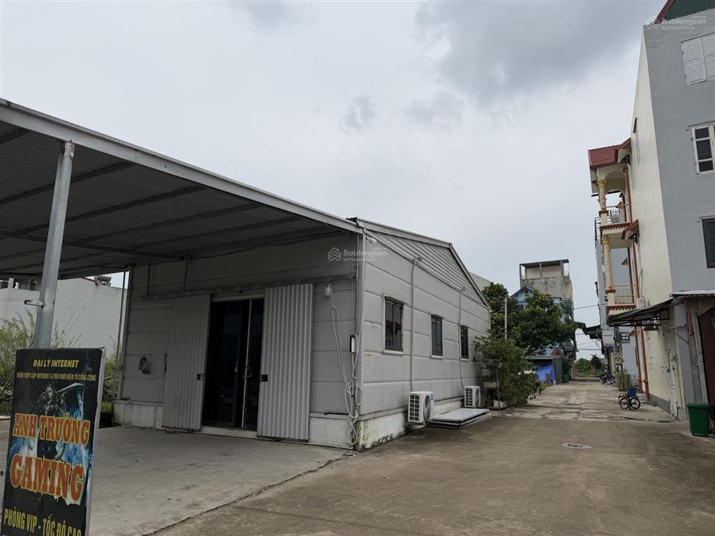 Em cần bán lô đất 62m2 đất đấu giá đồng bụt
vị trí vàng nằm trong vùng lõi các dự án viện nhi sản