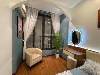 Bán nhà lò đúc, 18m² x 4 tầng, cách mặt phố chỉ 6m, ngõ thông, giá 6.2 tỷ, sổ đỏ vuông vắn