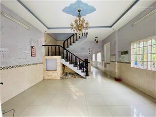 Bán nhà hẻm xe hơi tránh đường số 1, phường long trường, nhà 2 tầng, 125m2, giá 5,5 tỷ