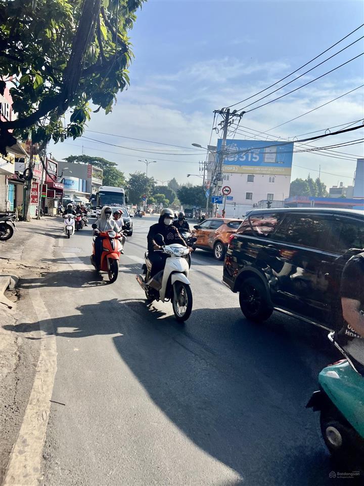 Mặt tiền đuòng số  lê văn viêt, phường hiệp phú, nhà cấp 4, 92m2, giá chỉ 6,65t