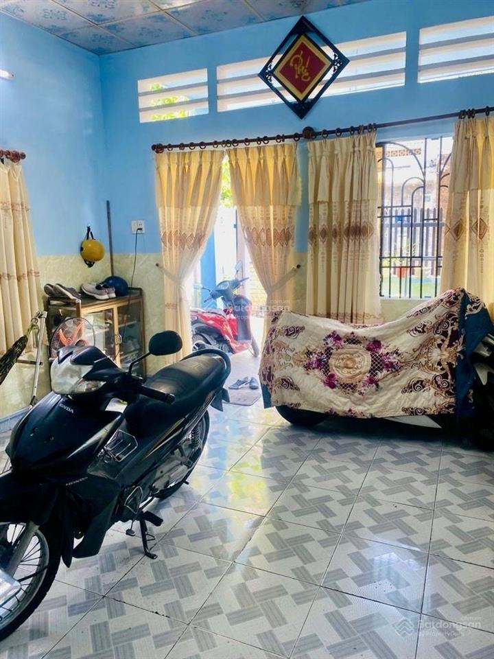 Mặt tiền đuòng số  lê văn viêt, phường hiệp phú, nhà cấp 4, 92m2, giá chỉ 6,65t