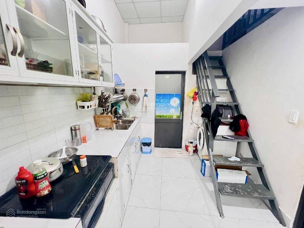 Phường tăng nhơn phú b hxh đường số 2  nhà 1 trệt gác  63m2 (ngang 5,2)  giá 4,75t.