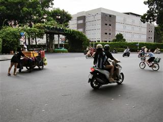 Nhà hẻm  sát khu đô thị celadon city  aeon tân phú  chợ sơn kỳ nhà trệt  lầu mới