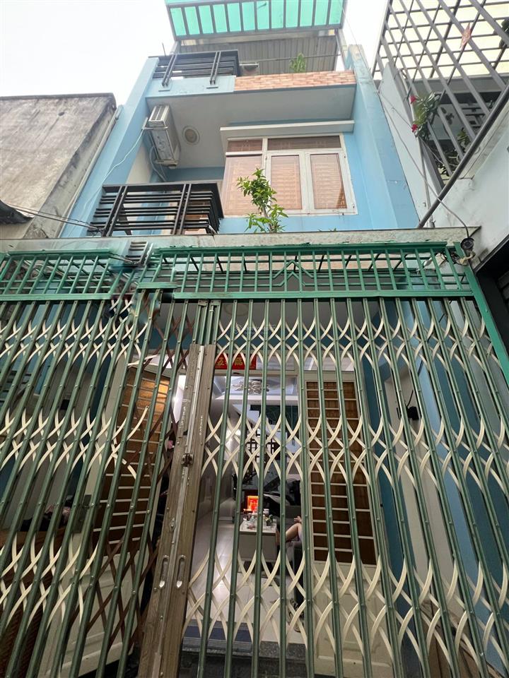 Nhà đẹp 3 tầng đường số tân quy quận 7 chỉ 6.5 tỷ