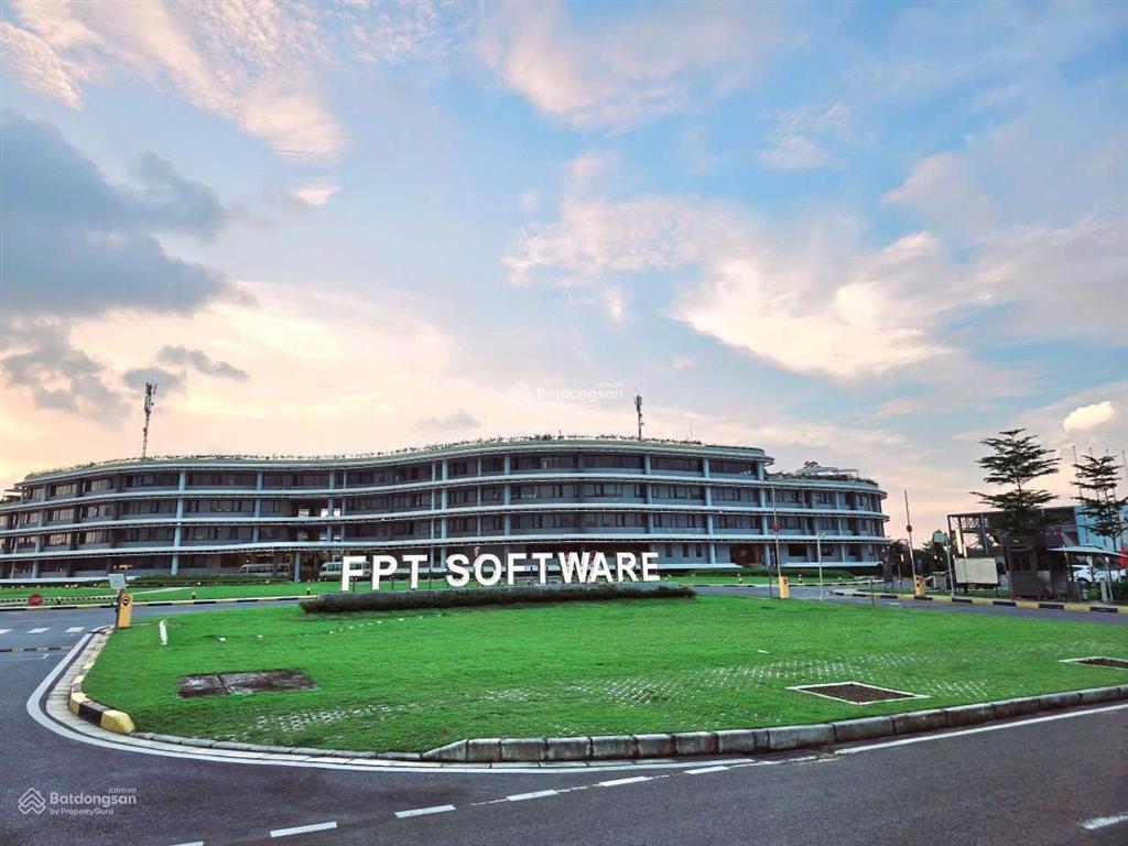 Đất cạnh trường đại học chỉ 1,7tỷ/lô