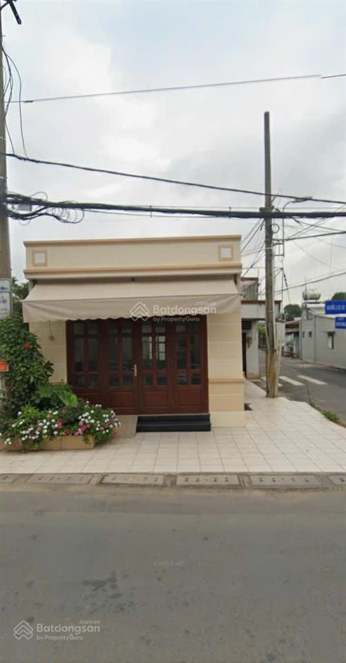 Cần bán căn nhà cấp bốn  2 mặt tiền quốc lộ 22. diện tích 118.5m2 (44,1 thổ cư) chỉ 2,99 tỷ