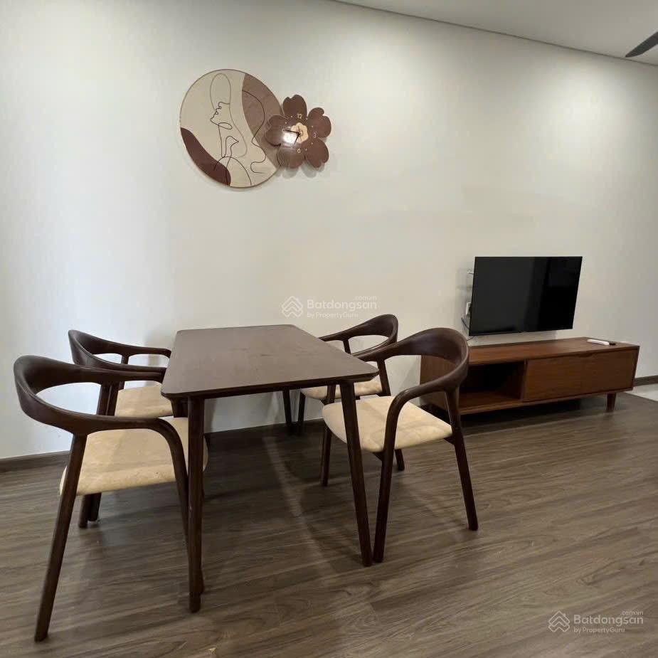 Bán gấp 2br giá 2 tỷ 9 sổ hồng lâu dài, dọn vào ở ngay