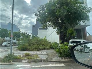 Siêu phẩm góc 2mt đường huy cận, vị trí trung tâm đối diện ngay đại học kiến trúc.