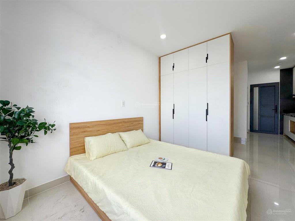 Căn hộ cao cấp ngay trường chinh  full nt như hình có thang máy  chưa qua sử dụng  giảm 200k/3th