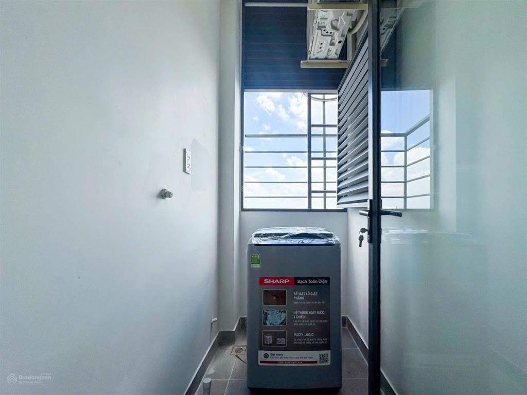 Căn hộ cao cấp ngay trường chinh  full nt như hình có thang máy  chưa qua sử dụng  giảm 200k/3th