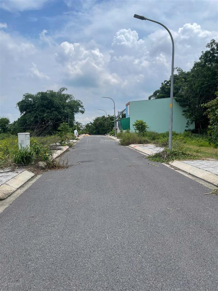 Chính chủ cần bán gấp nền đất thổ cư 81m2, đường nguyễn văn khạ, shr, giá tốt