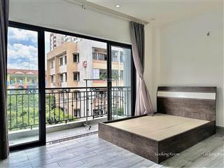 Cho thuê căn hộ dịch vụ studio ban công  khuất bếp ngay tại trung tâm quận 3