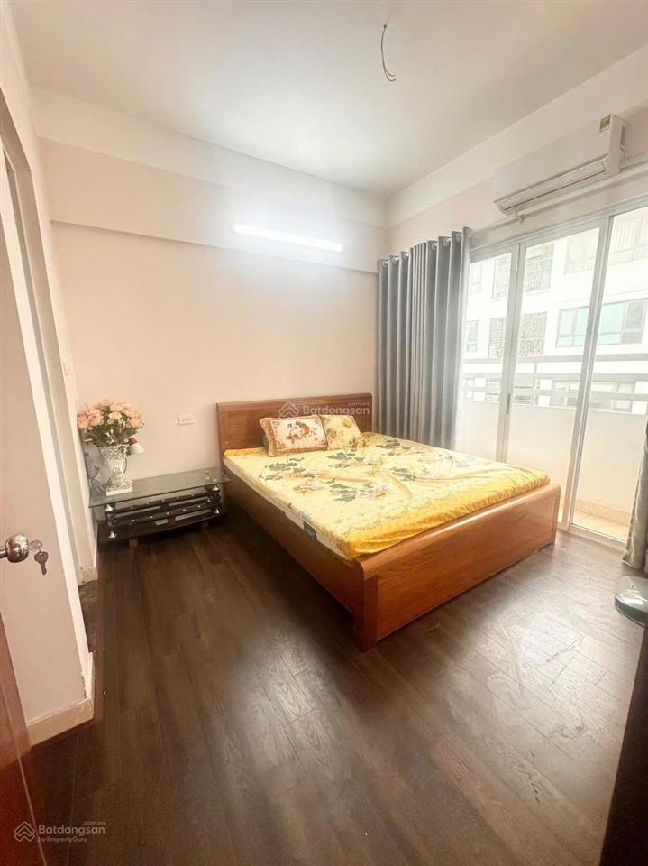 Bán chung cư ngoại giao đoàn  nhà đẹp ở ngay  ban công view hồ tây  75m 8,25 tỷ