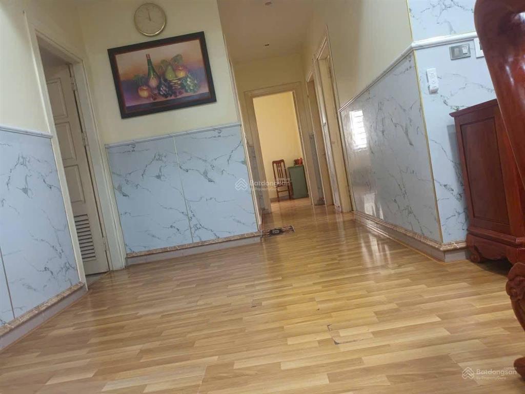 Bán căn hộ resco cổ nhuế  lô góc tràn ngâp ánh sáng  giao thông thuận tiện  101m