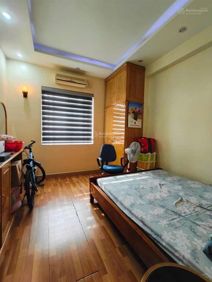 Bán căn hộ resco cổ nhuế  lô góc tràn ngâp ánh sáng  giao thông thuận tiện  101m