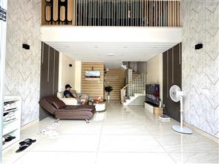 Nhà 6 tầng, 4 phòng, full nội thất, ngay chợ thạch đà, dtsd sàn , thang máy 5 điểm dừng,