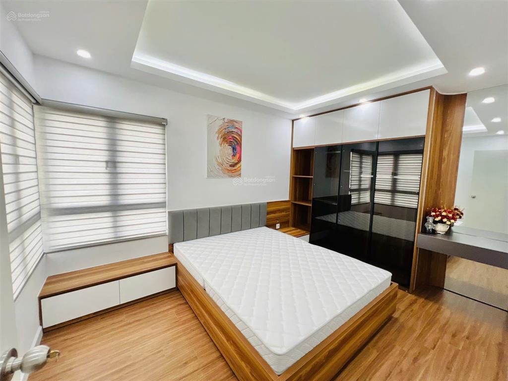 Chốt nhanh 3n3w 82,5m2  6,6 tỷ tại c14  bộ công an, tố hữu  full sổ và nội thất