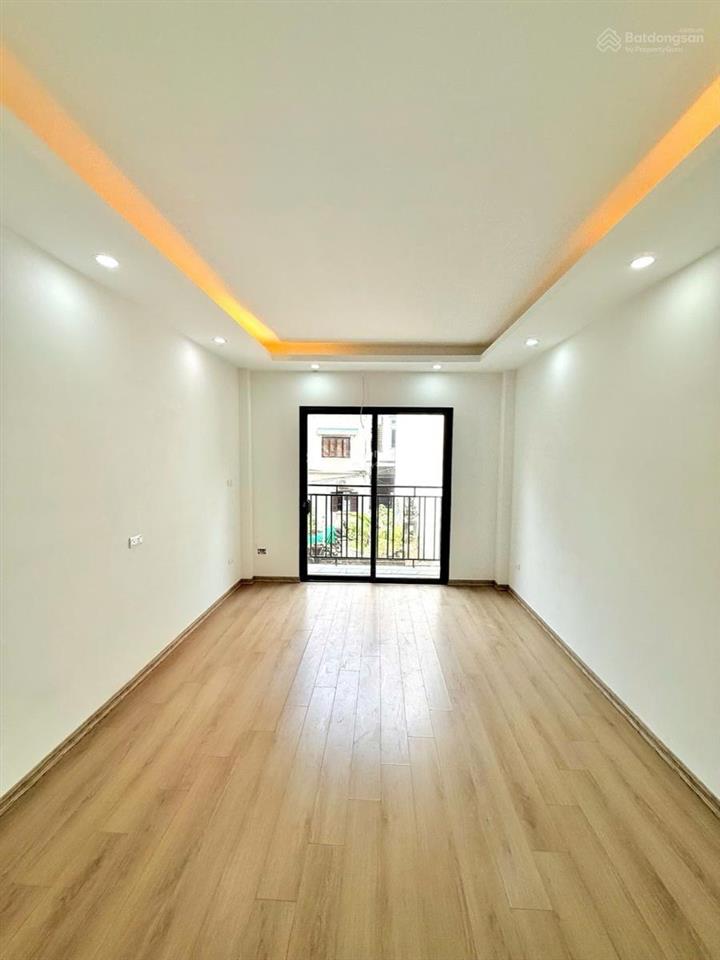 Ô tô đỗ cổng! hoàng mai, ngõ thông 2 thoáng, thiết kế hợp lý, tặng nội thất, sđcc, 44,4m2 * 5t