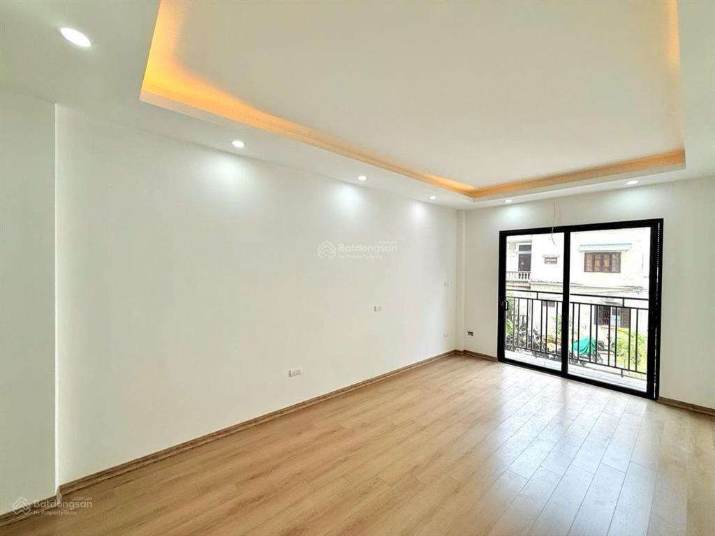 Ô tô đỗ cổng! hoàng mai, ngõ thông 2 thoáng, thiết kế hợp lý, tặng nội thất, sđcc, 44,4m2 * 5t