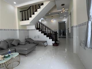 Nhà 2 tầng mới hẻm xe hơi ngủ trong nhà long trường, q9 giá 5.6 tỷ dt 99m2 (4.4 x 22.5)