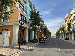 Nhà phố liền kề giá hơn 5 tỷ, nằm gần công viên,trường học,gần cao tốc dương kinh  hải phòng