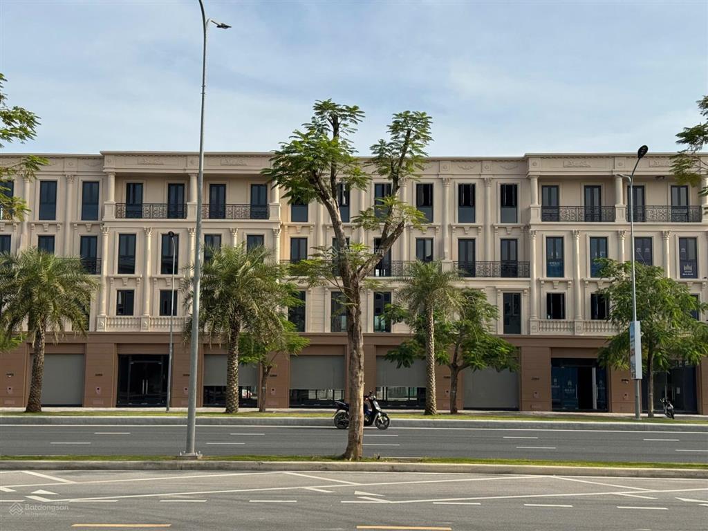 Nhà phố liền kề giá hơn 5 tỷ, nằm gần công viên,trường học,gần cao tốc dương kinh  hải phòng