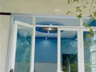 Bán nhà ngang 4.5m dài 19m , hoàn thiện cơ bản + đất tổng diện tích 975m