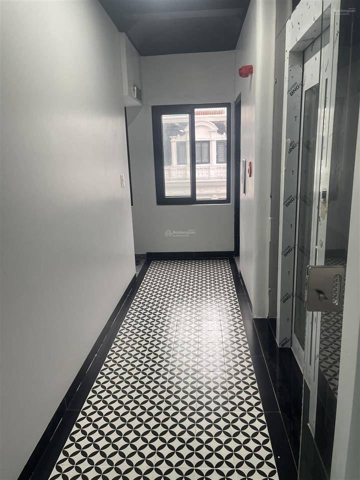 Cho thuê văn phòng từng tầng mặt đường louis 10 (rộng 22m)