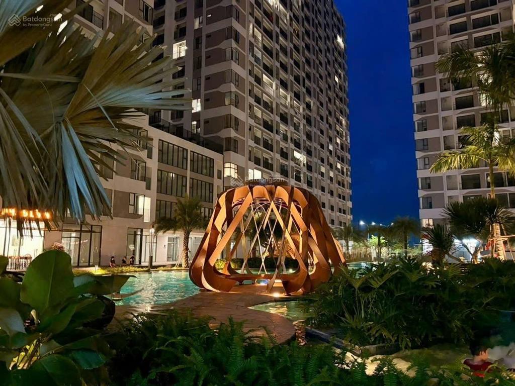 Cần bán gấp căn hộ 3pn3wc 95m2 tại quận 9 với giá chỉ 5,25 tỷ với view sông trọn đồi