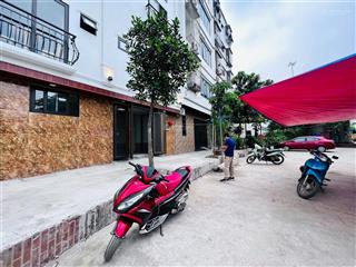 14 tỷ đầu tư ccmn đối diện trường fpt, 15 phòng cho thuê, ô tô dừng đỗ, 2 mặt ngõ trước sau,